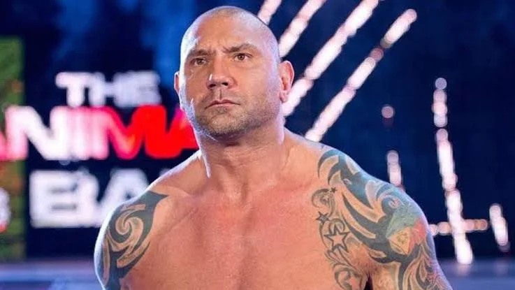Dave Bautista net worth Hollywood film set